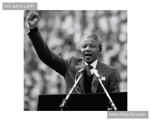 南非足球界的黑人明星球员有哪些值得关注的传奇人物